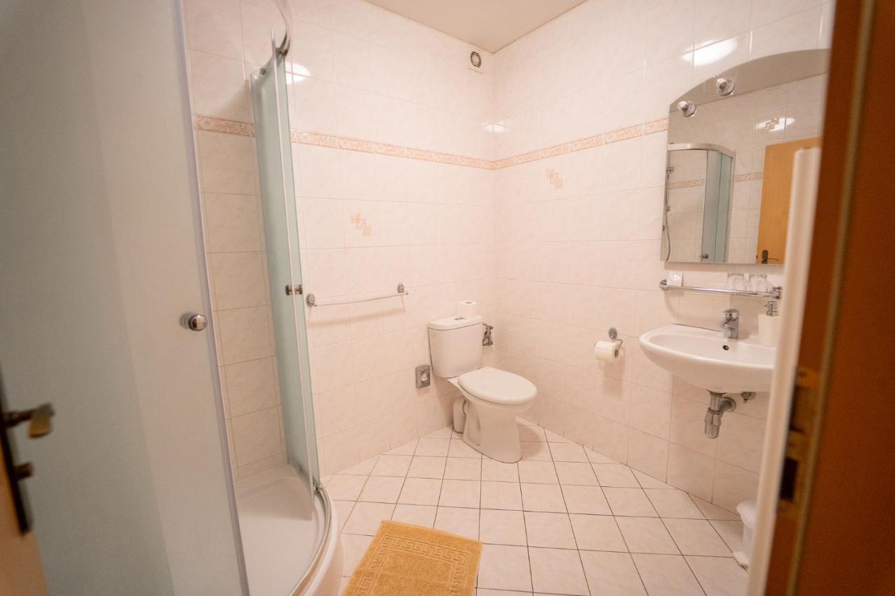 Park Hotel Cingov Smižany المظهر الخارجي الصورة